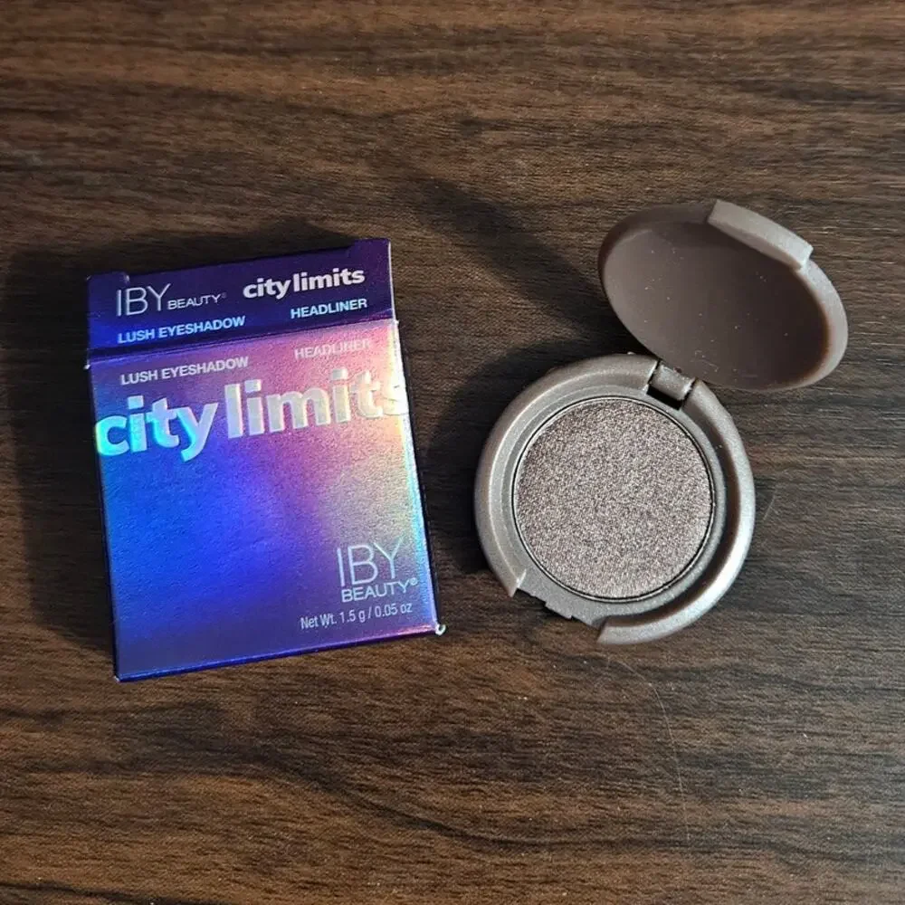 NEW! IBY Beauty City Limits Lush Eyeshadow Headliner